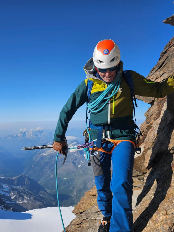 Chi è la Guida Alpina Chi è la Guida Alpina Alessandro Ruffi